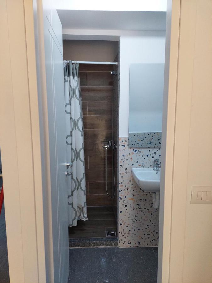 Saranda Boutique Hostel Luaran gambar