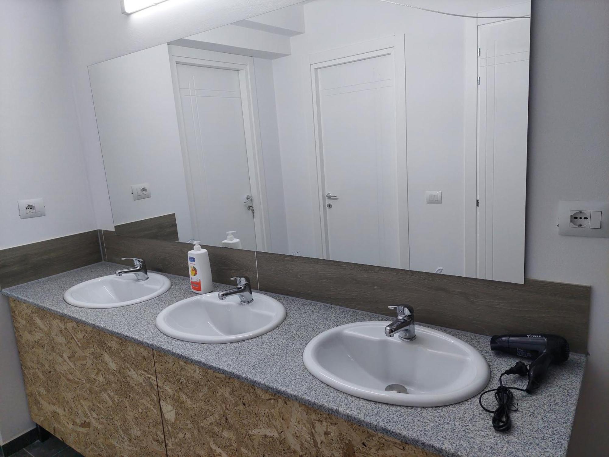 Saranda Boutique Hostel Luaran gambar